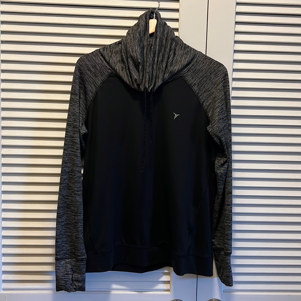 Athletic top